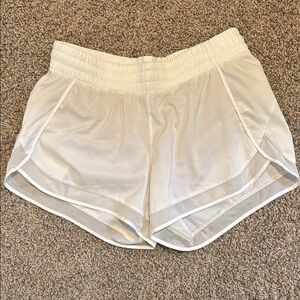 Athleta Mesh Racer Run Short 4”